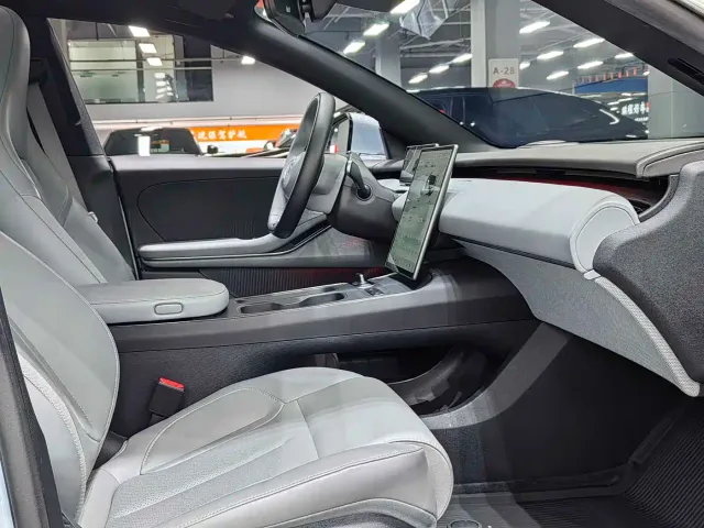 Nio ET5 Touring — Фото автомобиля 18