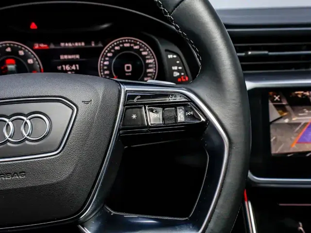 Audi A7L — Фото автомобиля 4