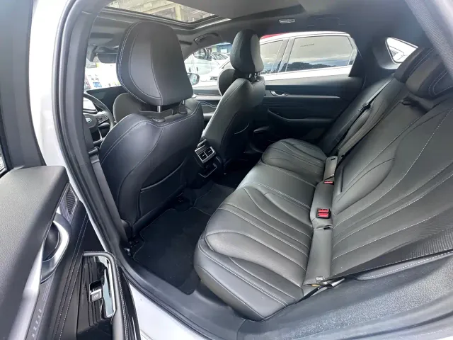 Geely Xingrui — Фото автомобиля 10