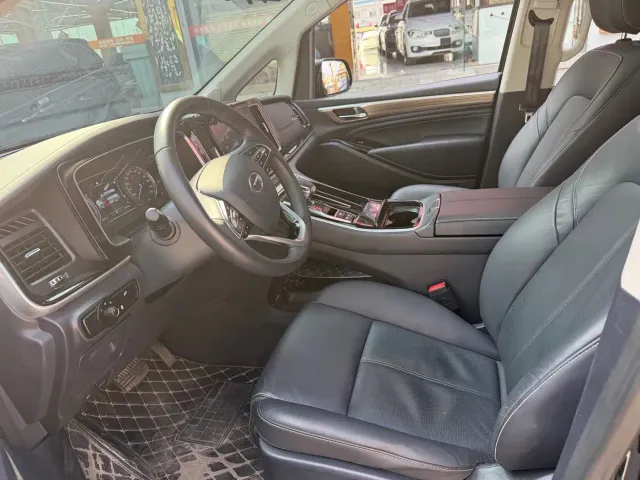 GAC Trumpchi M8 — Фото автомобиля 4