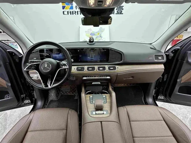 Mercedes-Benz GLE-Class — Фото автомобиля 11