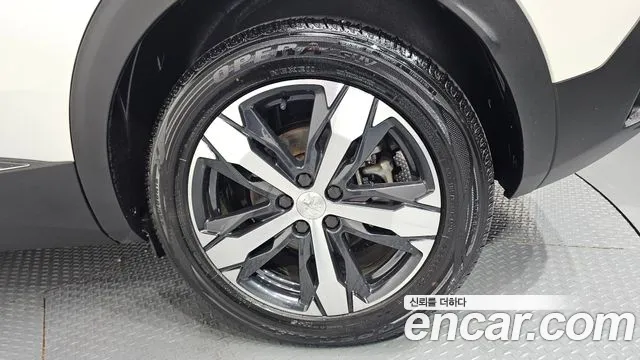 Peugeot 3008 — Фото автомобиля 21