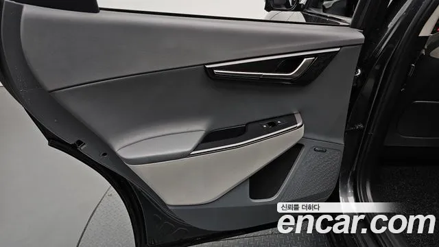 Kia EV6 — Фото автомобиля 14