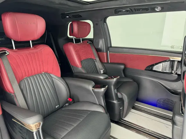 GAC Trumpchi M8 — Фото автомобиля 11