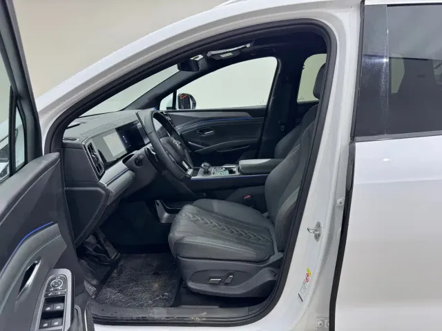 BYD Song L DM-i — Фото автомобиля 7