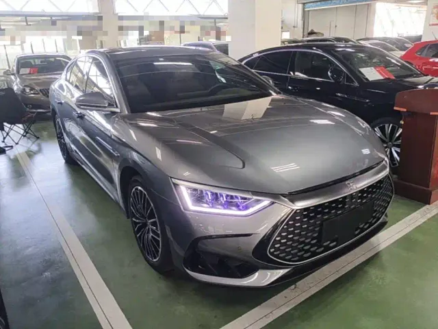 BYD Han — Фото автомобиля 3