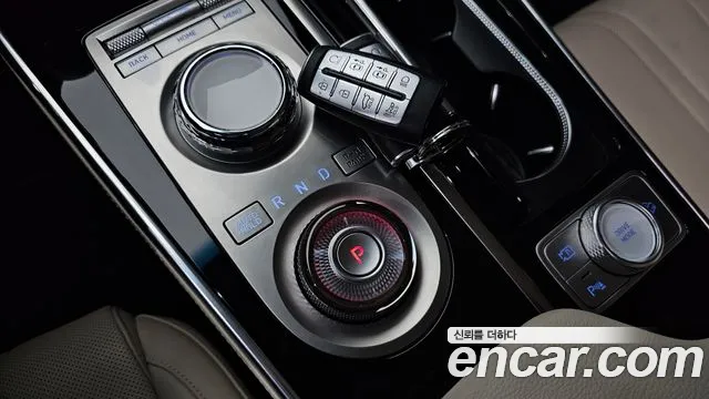 Genesis GV80 2.5T Бензин 2WD — Фото автомобиля 9