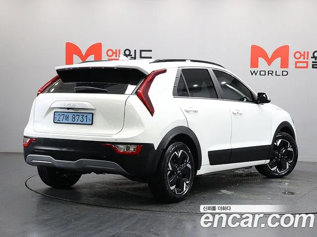 Kia Niro New — Фото автомобиля 2