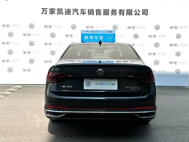 Volkswagen Sagitar — Фото автомобиля 6