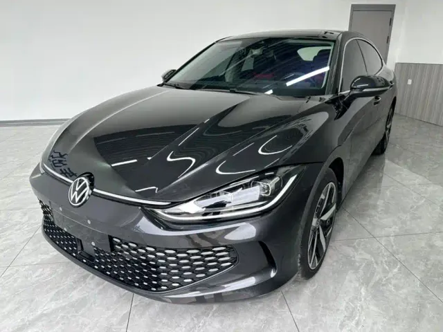 Фотография автомобиля — Volkswagen Lamando