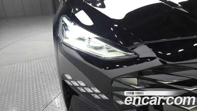 Kia K8 K8 Hybrid — Фото автомобиля 21