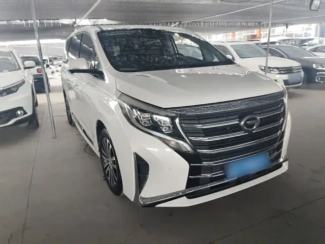 GAC Trumpchi M8 — Фото автомобиля 3