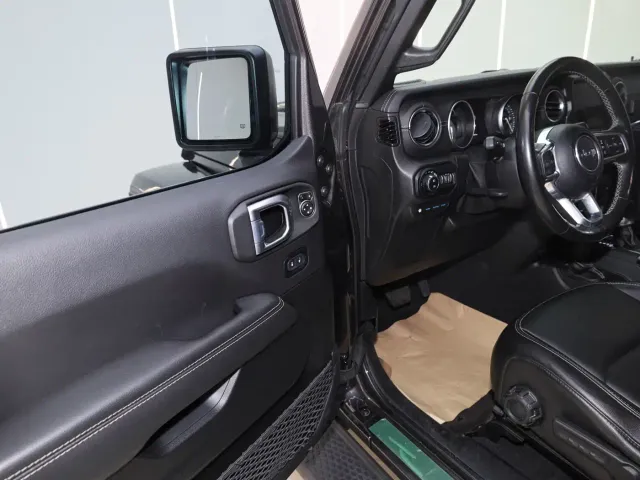 Jeep Wrangler 4xe — Фото автомобиля 26
