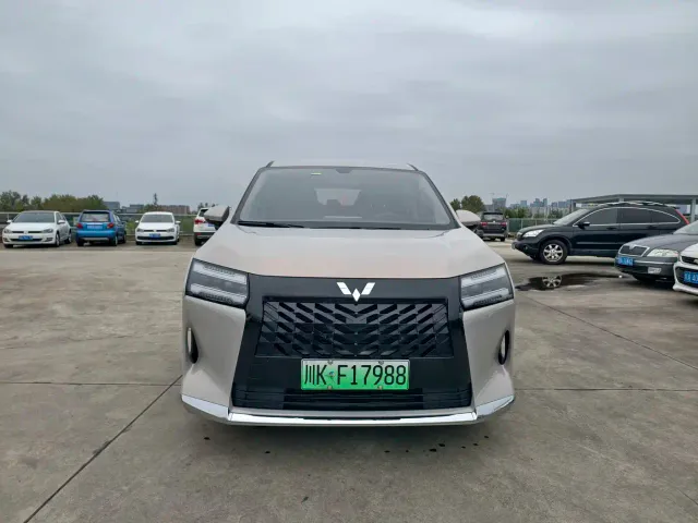 Wuling Starlight 730 — Фото автомобиля 2