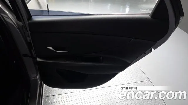 Hyundai Avante CN7 — Фото автомобиля 24