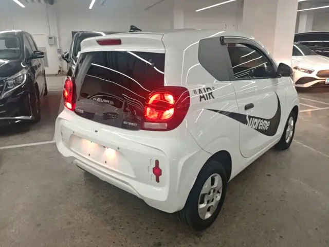 Roewe Clever — Фото автомобиля 6