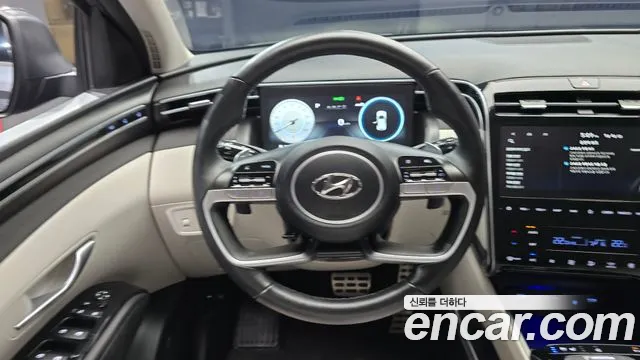 Hyundai Tucson Tucson (NX4) Бензин 1.6 турбо 2WD — Фото автомобиля 4