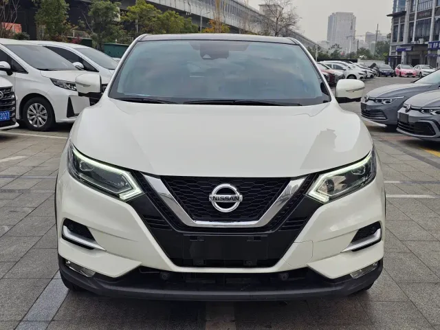 Nissan Qashqai — Фото автомобиля 2