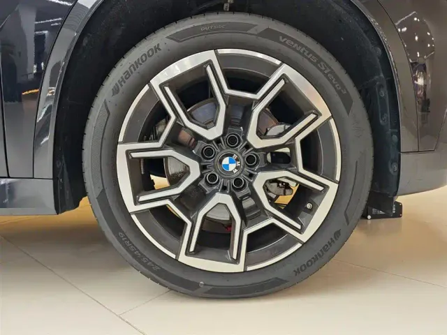 BMW X1 — Фото автомобиля 9