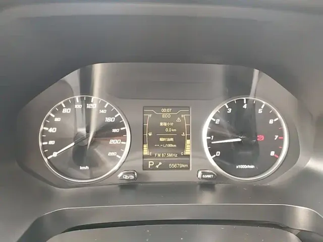 Chery Tiggo 8 — Фото автомобиля 11