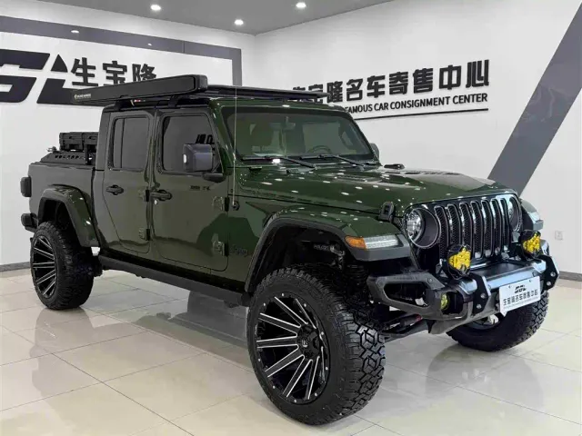 Jeep Gladiator — Фото автомобиля 3