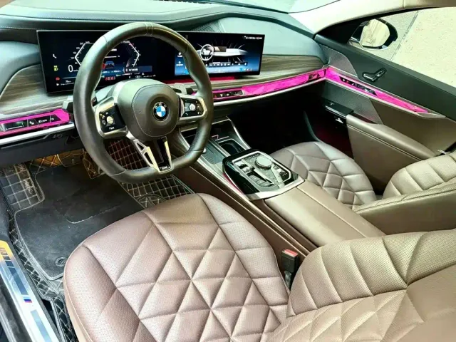BMW 7 Series — Фото автомобиля 3