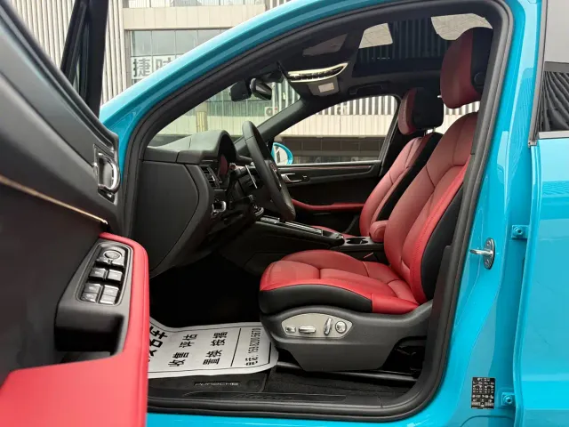 Porsche Macan — Фото автомобиля 19