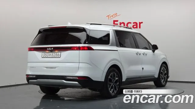 Kia Carnival 4th Gen — Фото автомобиля 2