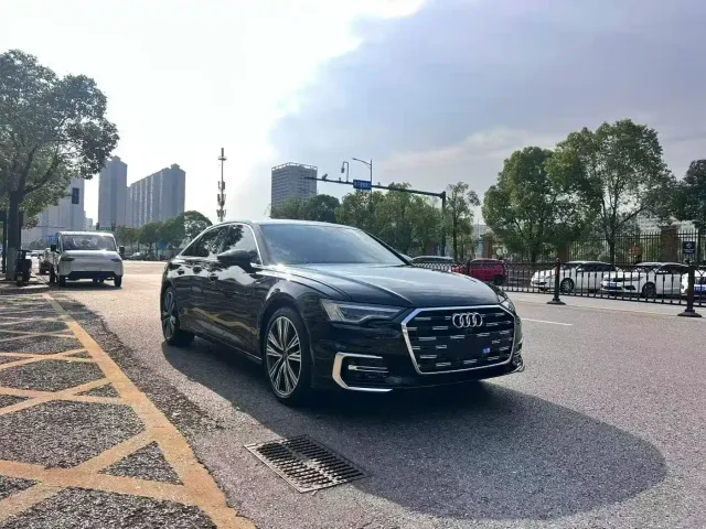 Audi Audi A6L 2026 Model Year 45 TFSI Premium Dynamic — Фото автомобиля 3