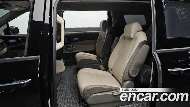 Kia Carnival 4th Gen — Фото автомобиля 18