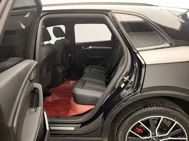 Audi Audi Q5L 2024 Model 45 TFSI Luxury Dynamic — Фото автомобиля 13