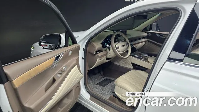 Genesis GV80 — Фото автомобиля 17