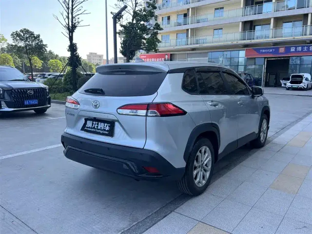 Toyota Frontlander — Фото автомобиля 9