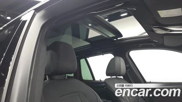 BMW X3 xDrive 20i M Sport — Фото автомобиля 16