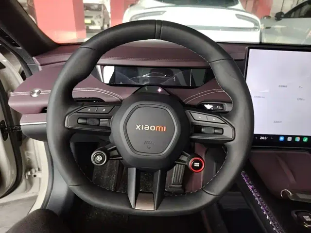 Xiaomi SU7 — Фото автомобиля 10