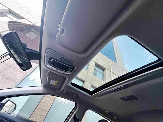 Hyundai Elantra — Фото автомобиля 8