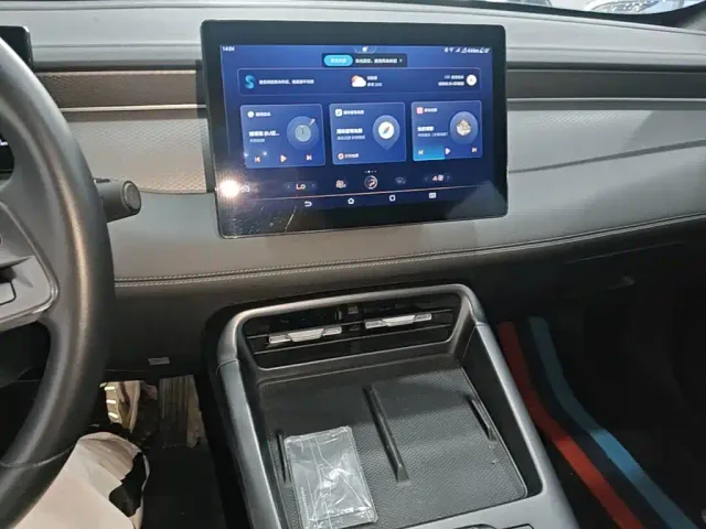 BYD Qin PLUS — Фото автомобиля 12
