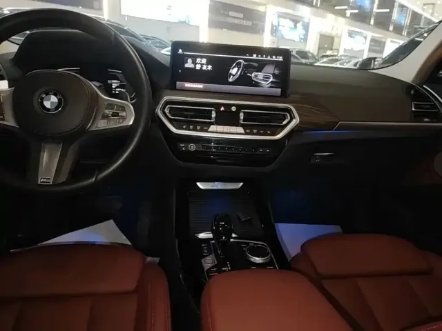 BMW X3 — Фото автомобиля 9