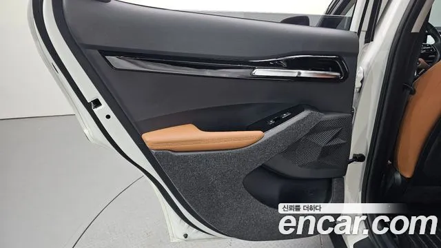 Kia Seltos Новый Seltos Бензин 2.0 2WD — Фото автомобиля 23
