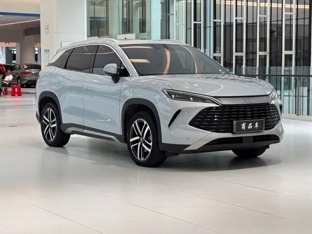 BYD Song L DM-i — Фото автомобиля 3