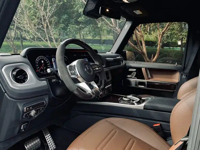 Mercedes-Benz G-Class — Фото автомобиля 3