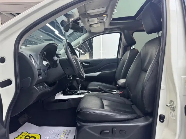 Nissan Terra — Фото автомобиля 7