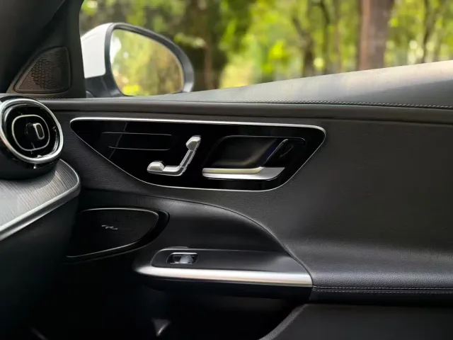 Mercedes-Benz C-Class — Фото автомобиля 11