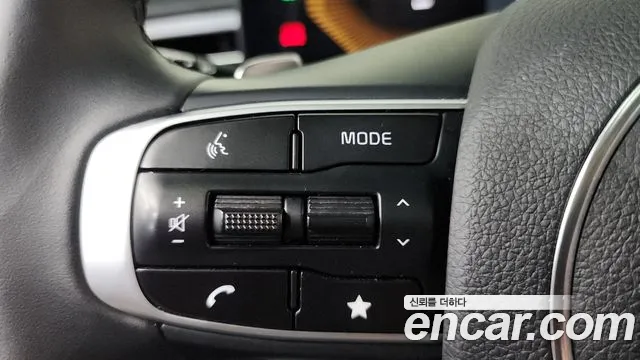 Kia K5 Generation 3 — Фото автомобиля 23