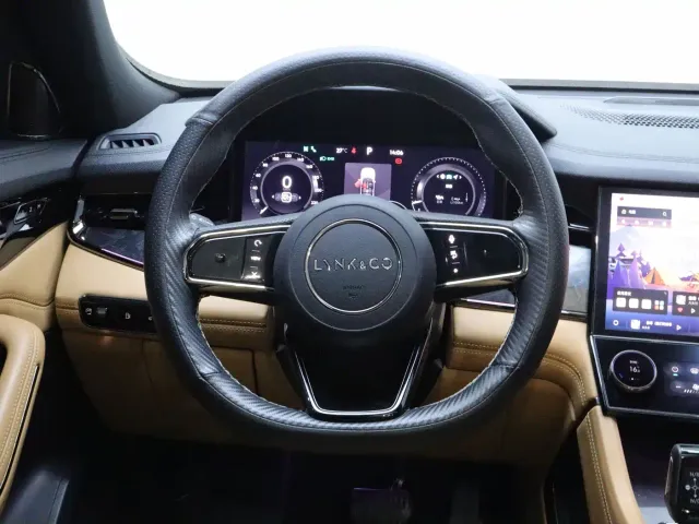 Lynk & Co 09 EM-P — Фото автомобиля 23