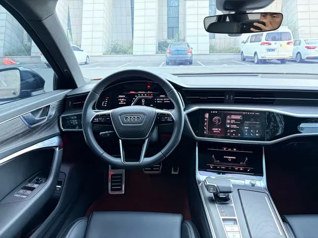 Audi A6L — Фото автомобиля 9