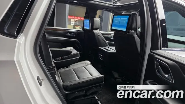 ChevroletGMDaewoo Tahoe Tahoe 6.2 Dark Knight 4WD — Фото автомобиля 11