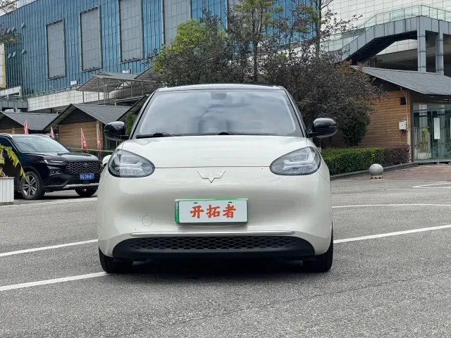 Wuling Bingo — Фото автомобиля 2