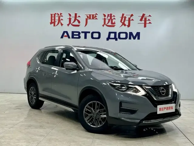Nissan X-Trail — Фото автомобиля 3