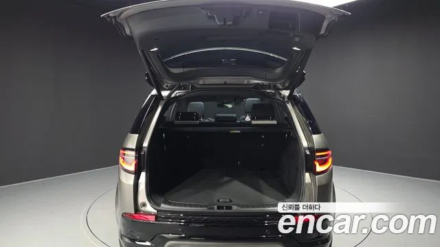 Land Rover Discovery Sport — Фото автомобиля 19